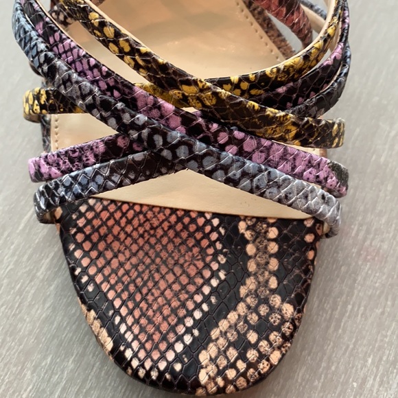 Vince Camuto Sandal Heels - Picture 4 of 7